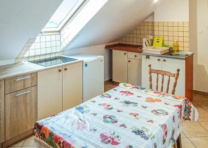 Beautiful In Apartmán Polchowo